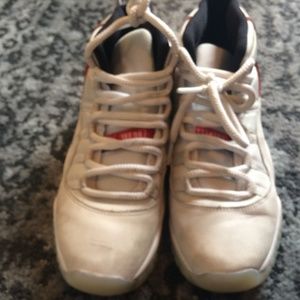 Jordan 11 Retro Platinum Tint (GS)